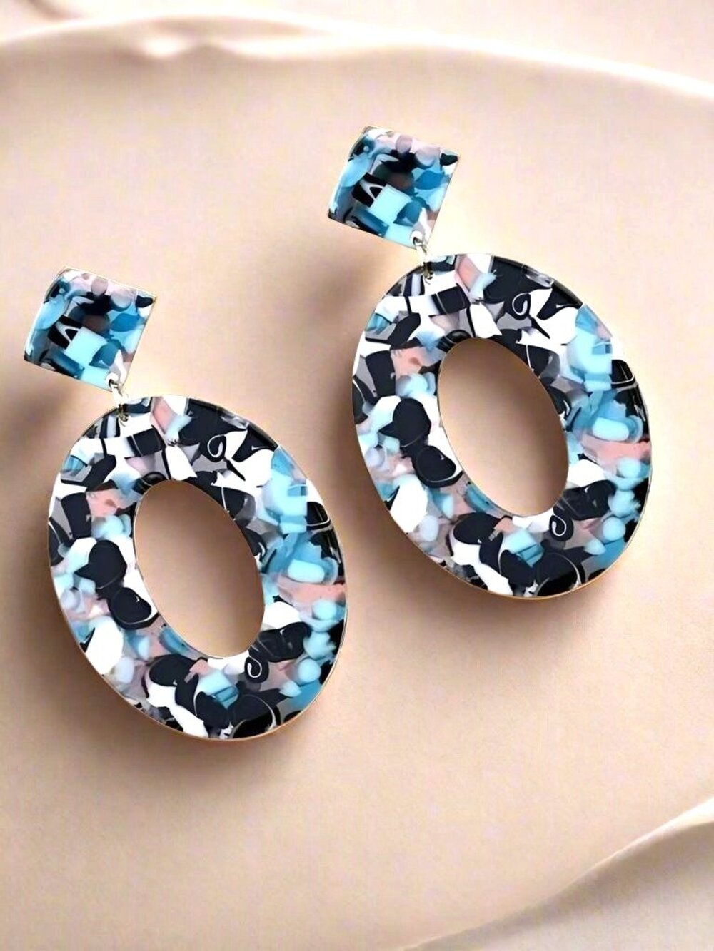 Zinnia Abstracts Geometric Statement Dangle Earrings Open Oval Black Blue